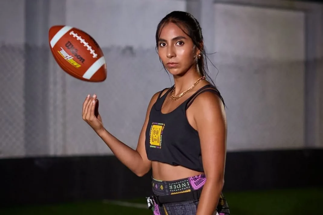 diana-flores-flag-football